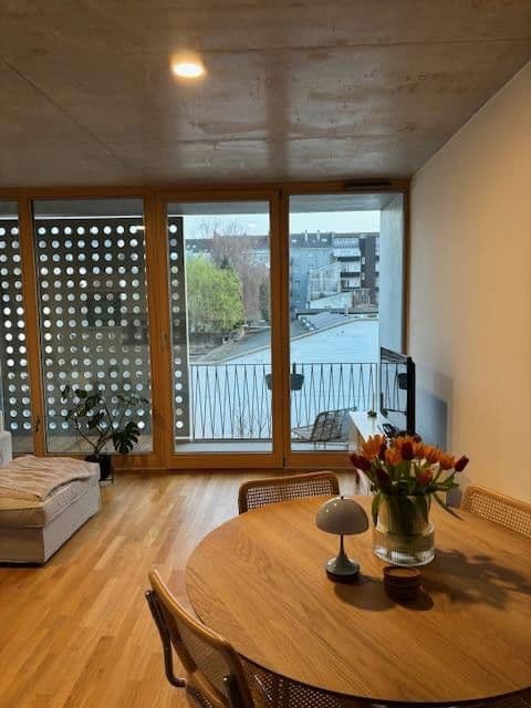 Pronájem bytu 2+1 55 m², Herzogstraße 79a, Düsseldorf, Severní Porýní-Vestfálsko Pronájem bytu 2+1 55 m², Herzogstraße 79a, Düsseldorf, Severní Porýní-Vestfálsko