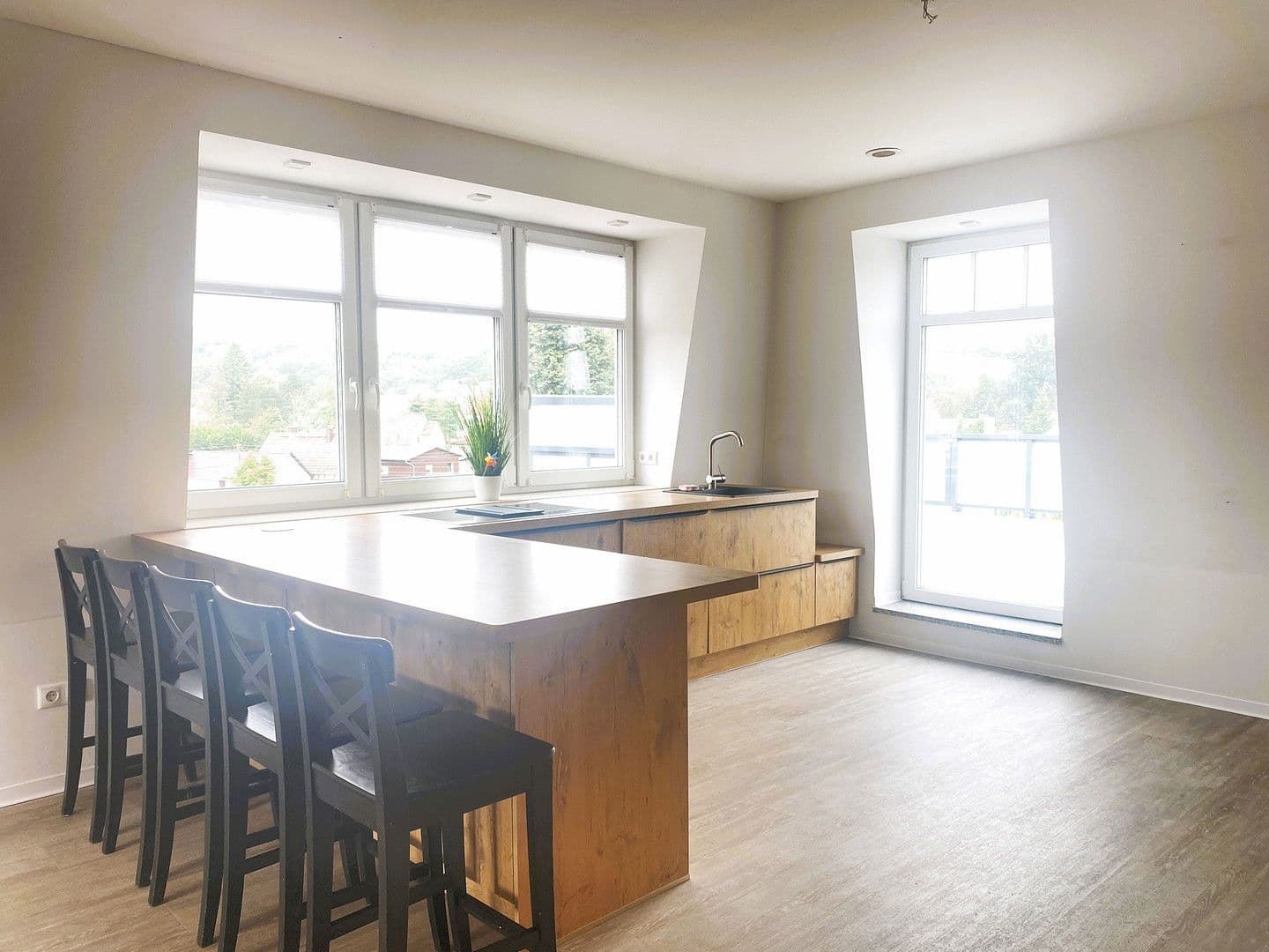 Pronájem bytu 4+1 126 m², Crossen an der Elster, Durynsko Pronájem bytu 4+1 126 m², Crossen an der Elster, Durynsko