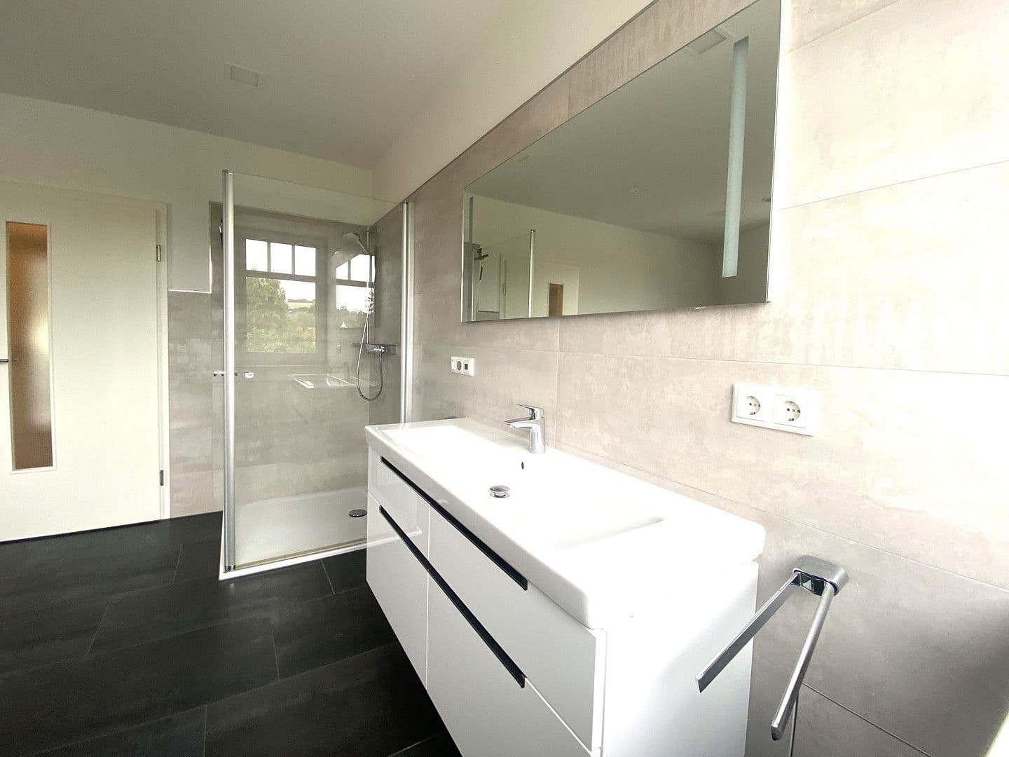 Pronájem bytu 4+1 126 m², Crossen an der Elster, Durynsko Pronájem bytu 4+1 126 m², Crossen an der Elster, Durynsko