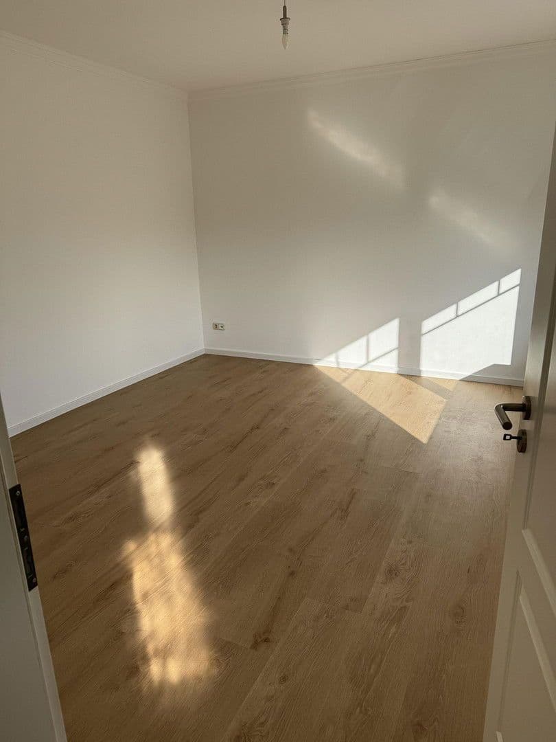 Pronájem bytu 3+1 76 m², Stöckter Deich 49, Winsen (Luhe), Dolní Sasko Pronájem bytu 3+1 76 m², Stöckter Deich 49, Winsen (Luhe), Dolní Sasko
