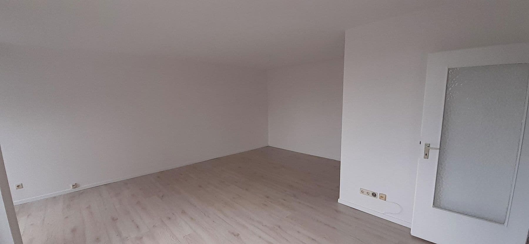 Pronájem bytu 2+1 74 m², Am Diebsgraben 6, Müncheberg, Braniborsko Pronájem bytu 2+1 74 m², Am Diebsgraben 6, Müncheberg, Braniborsko