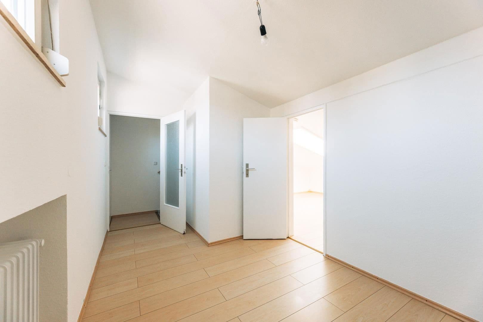 Prodej domu 102 m², pozemek 151 m², Augsburg, Bavorsko Prodej domu 102 m², pozemek 151 m², Augsburg, Bavorsko