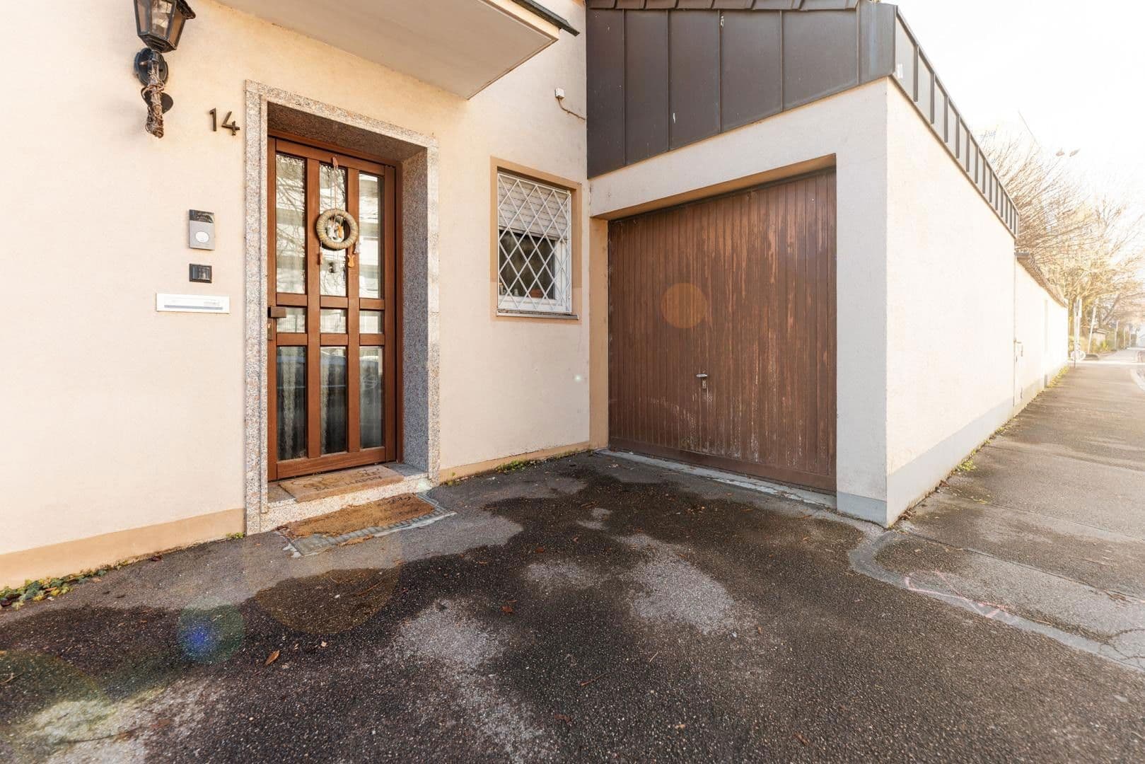 Prodej domu 102 m², pozemek 151 m², Augsburg, Bavorsko Prodej domu 102 m², pozemek 151 m², Augsburg, Bavorsko