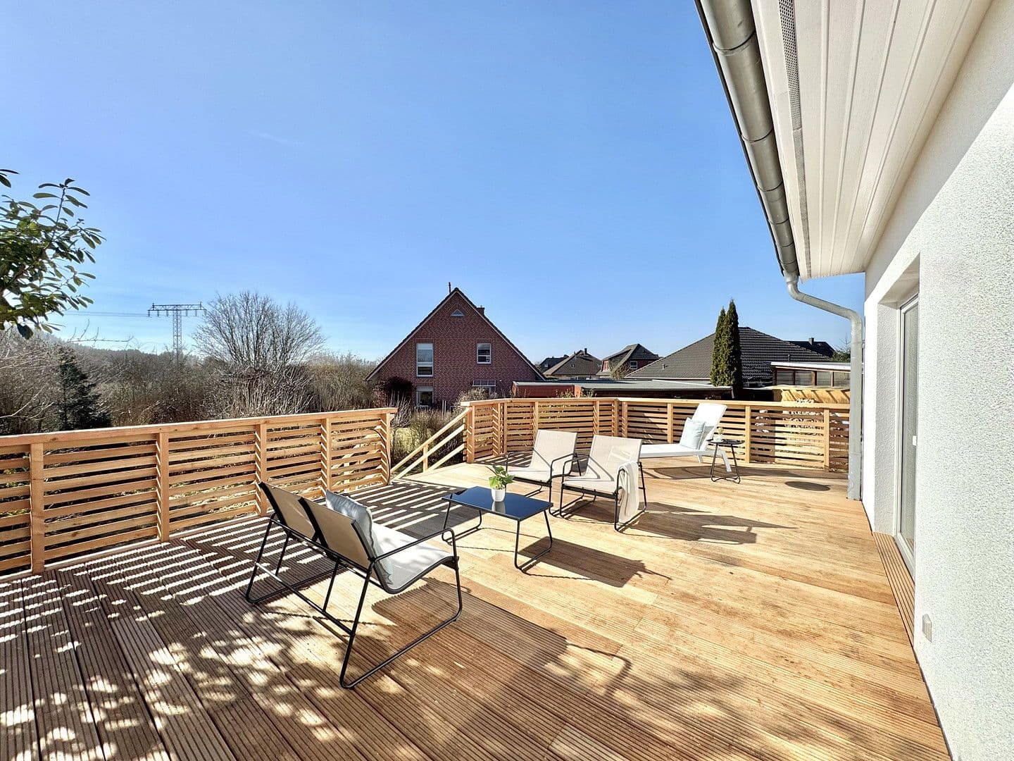 Prodej domu 127 m², pozemek 438 m², Wismar, Mecklenburg-Vorpommern Prodej domu 127 m², pozemek 438 m², Wismar, Mecklenburg-Vorpommern