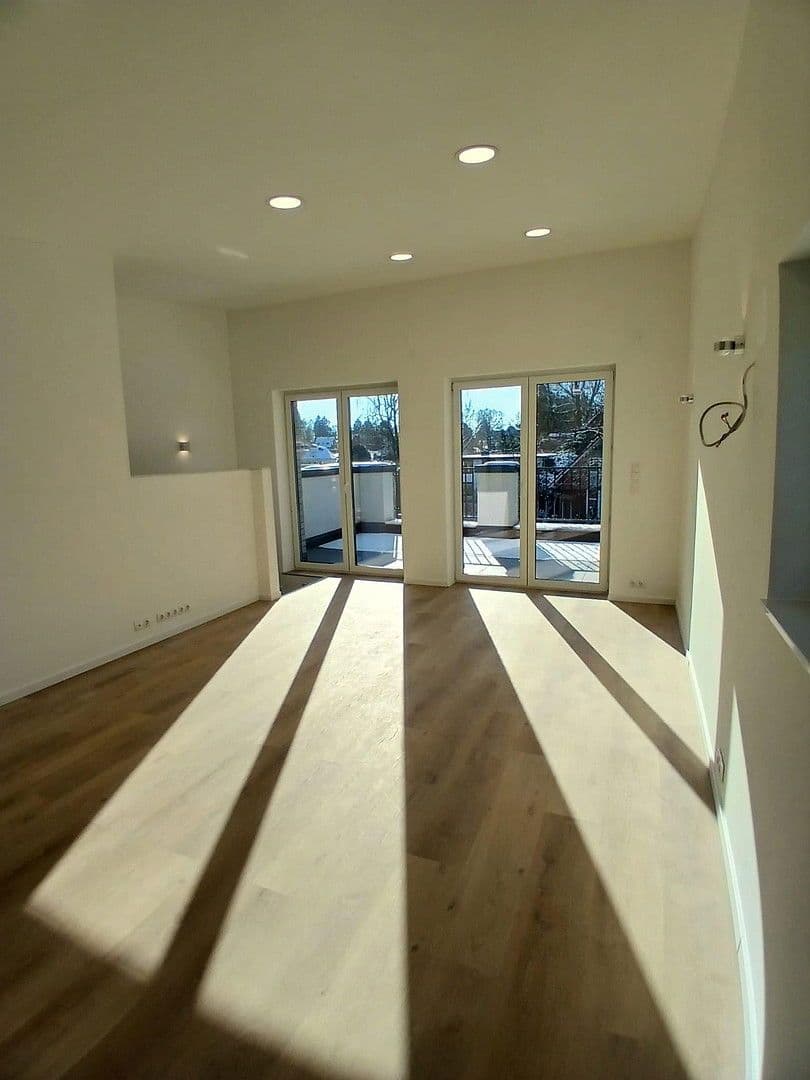 Pronájem bytu 2+1 69 m², Hamburg, Hamburg Pronájem bytu 2+1 69 m², Hamburg, Hamburg