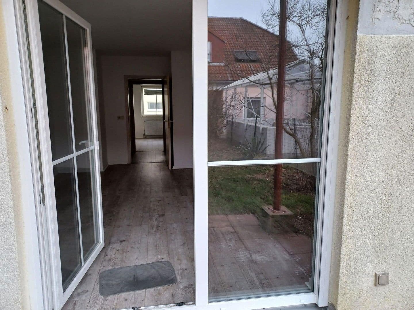 Pronájem bytu 2+1 60 m², Bergstraße 7, Mittenwalde, Braniborsko Pronájem bytu 2+1 60 m², Bergstraße 7, Mittenwalde, Braniborsko