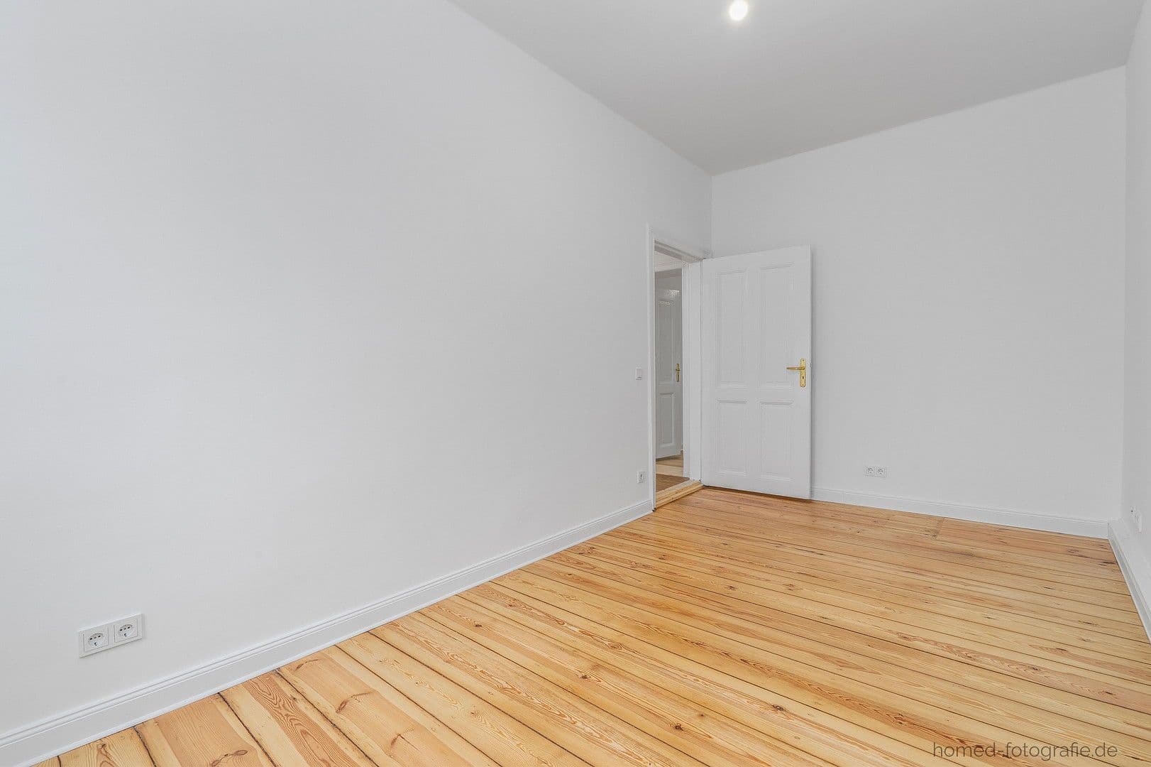 Pronájem bytu 4+1 87 m², Schönwalder Str., Berlin, Berlín Pronájem bytu 4+1 87 m², Schönwalder Str., Berlin, Berlín