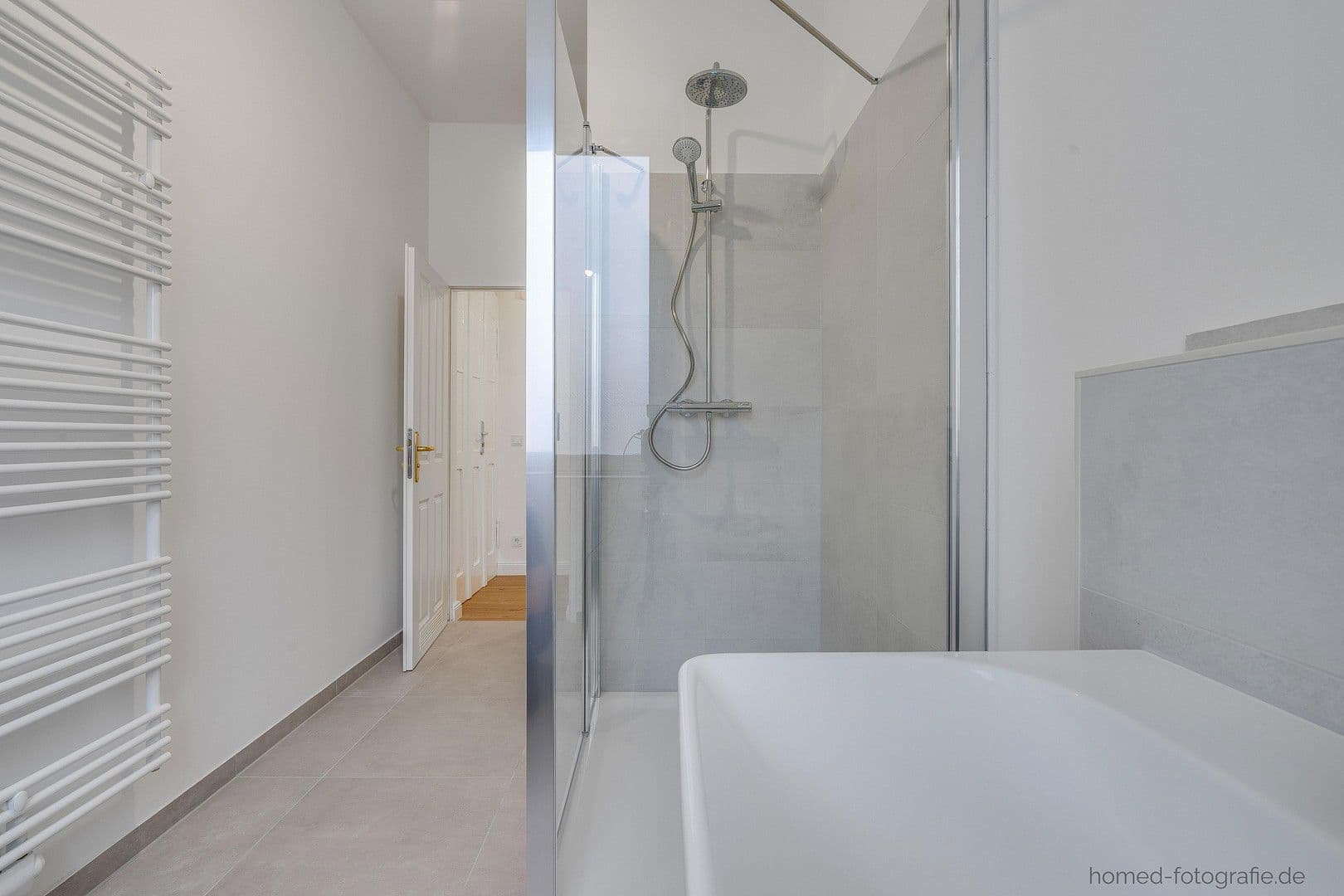 Pronájem bytu 4+1 87 m², Schönwalder Str., Berlin, Berlín Pronájem bytu 4+1 87 m², Schönwalder Str., Berlin, Berlín