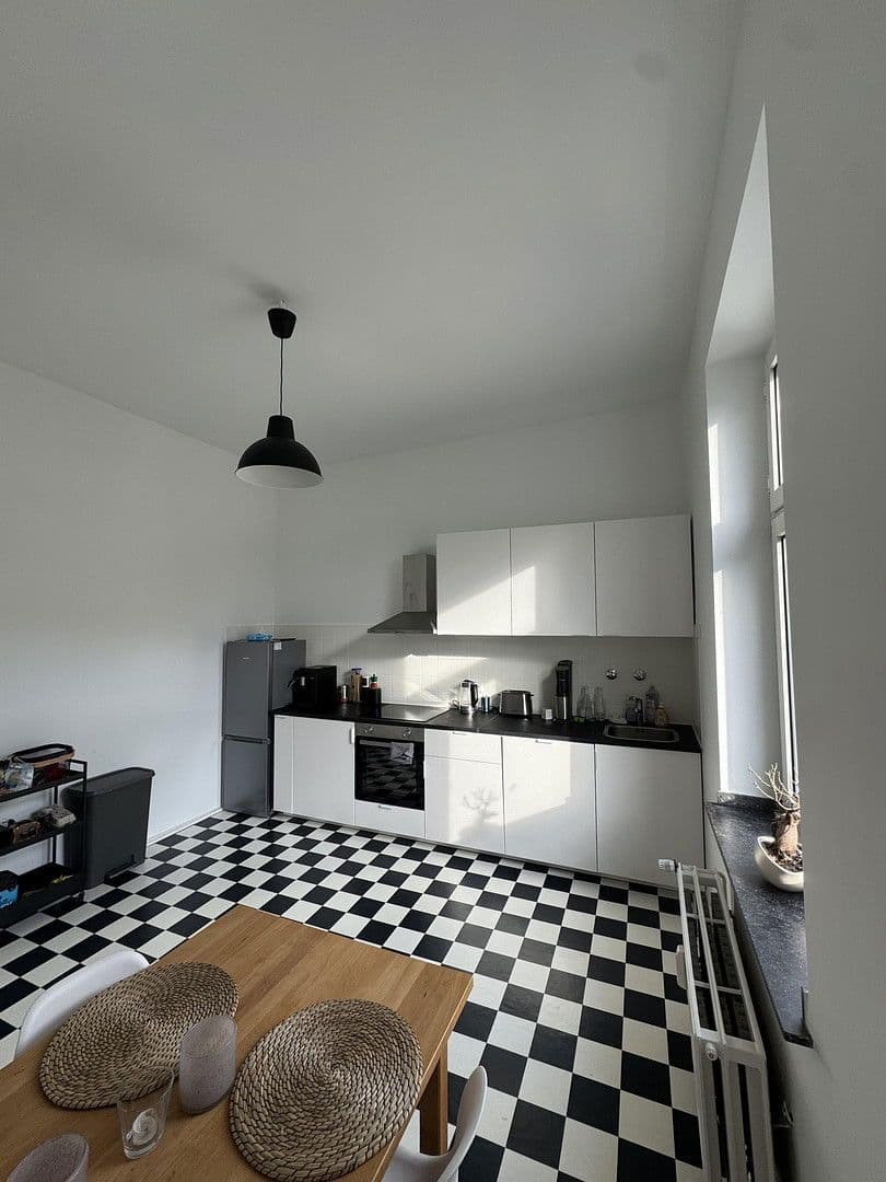 Pronájem bytu 1+1 23 m², Corneliusstraße 88, Düsseldorf, Severní Porýní-Vestfálsko Pronájem bytu 1+1 23 m², Corneliusstraße 88, Düsseldorf, Severní Porýní-Vestfálsko