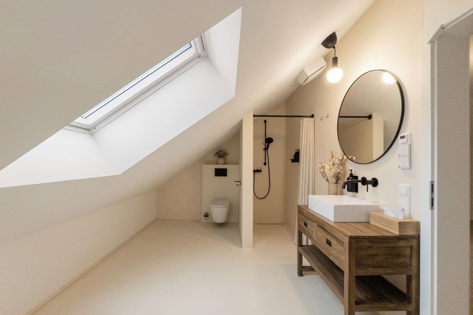 Prodej domu 215 m², pozemek 281 m², Würzburg, Bavorsko Prodej domu 215 m², pozemek 281 m², Würzburg, Bavorsko