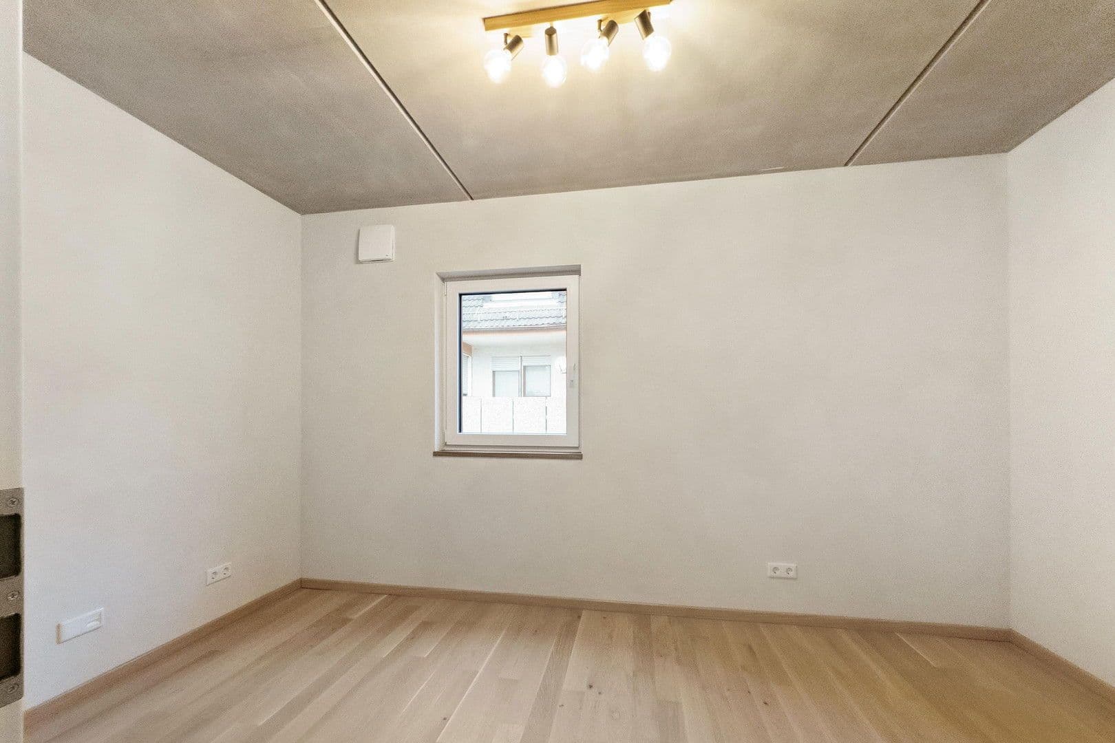 Prodej domu 215 m², pozemek 281 m², Würzburg, Bavorsko Prodej domu 215 m², pozemek 281 m², Würzburg, Bavorsko