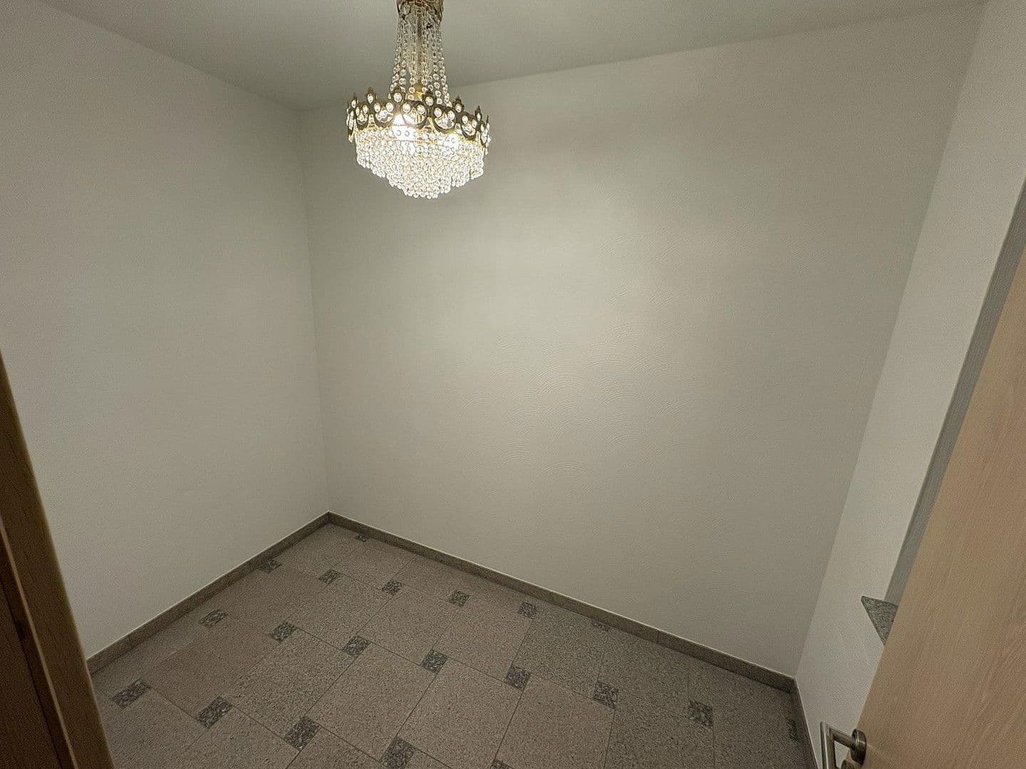 Prodej domu 116 m², pozemek 478 m², Rosengarten 27, Neuwied, Porýní-Falc Prodej domu 116 m², pozemek 478 m², Rosengarten 27, Neuwied, Porýní-Falc