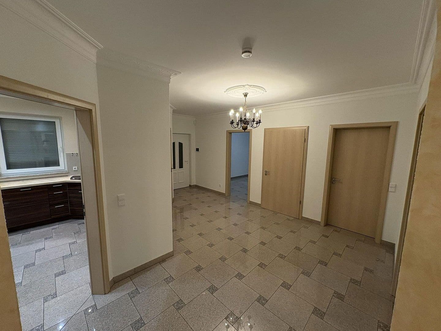 Prodej domu 116 m², pozemek 478 m², Rosengarten 27, Neuwied, Porýní-Falc Prodej domu 116 m², pozemek 478 m², Rosengarten 27, Neuwied, Porýní-Falc