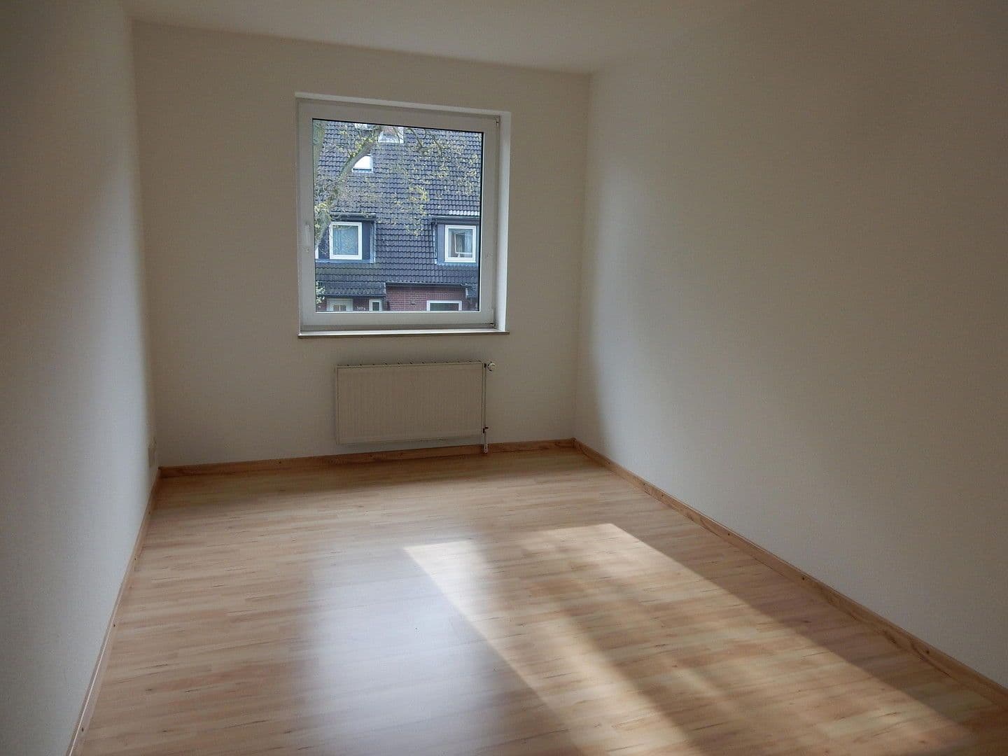 Pronájem domu 120 m², pozemek 300 m², Hamburg, Hamburg Pronájem domu 120 m², pozemek 300 m², Hamburg, Hamburg