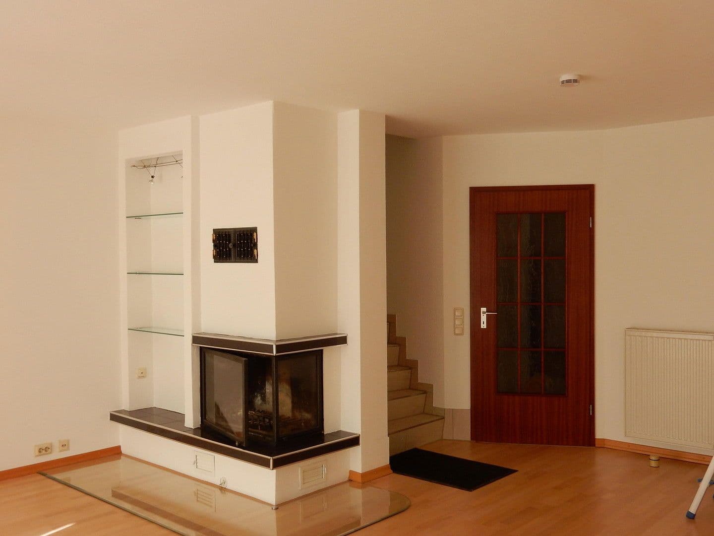 Pronájem domu 120 m², pozemek 300 m², Hamburg, Hamburg Pronájem domu 120 m², pozemek 300 m², Hamburg, Hamburg