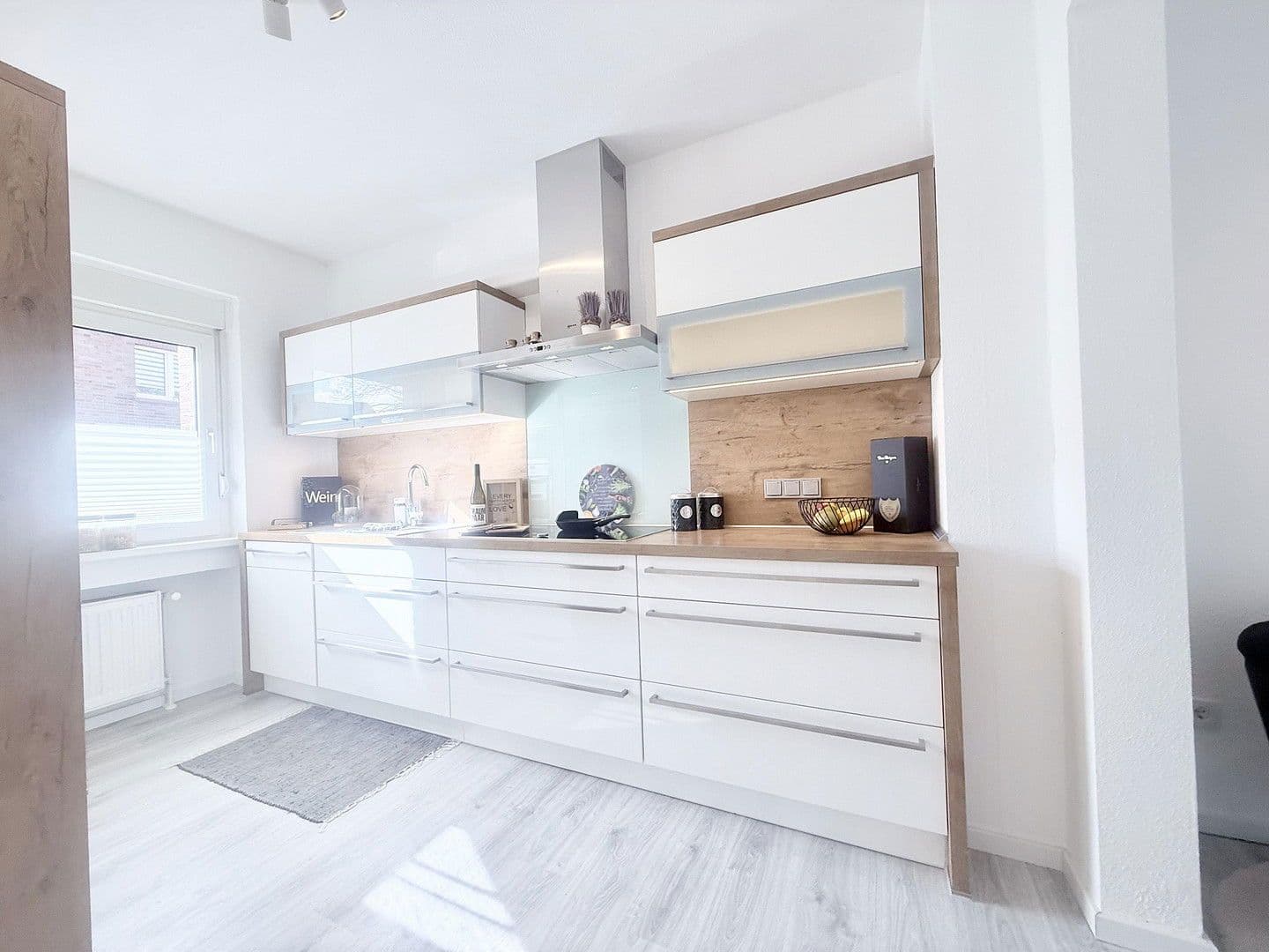 Prodej domu 97 m², pozemek 155 m², Tönisvorst, Severní Porýní-Vestfálsko Prodej domu 97 m², pozemek 155 m², Tönisvorst, Severní Porýní-Vestfálsko