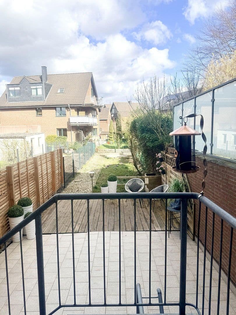 Prodej domu 97 m², pozemek 155 m², Tönisvorst, Severní Porýní-Vestfálsko Prodej domu 97 m², pozemek 155 m², Tönisvorst, Severní Porýní-Vestfálsko