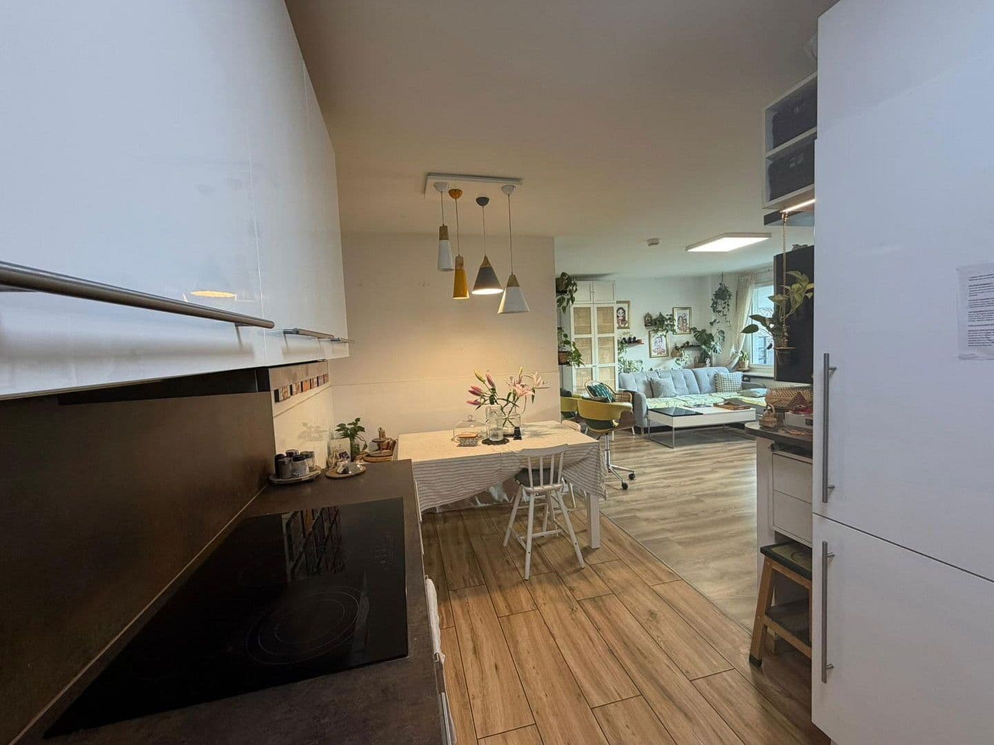 Pronájem bytu 3+1 75 m², Berlin, Berlín Pronájem bytu 3+1 75 m², Berlin, Berlín