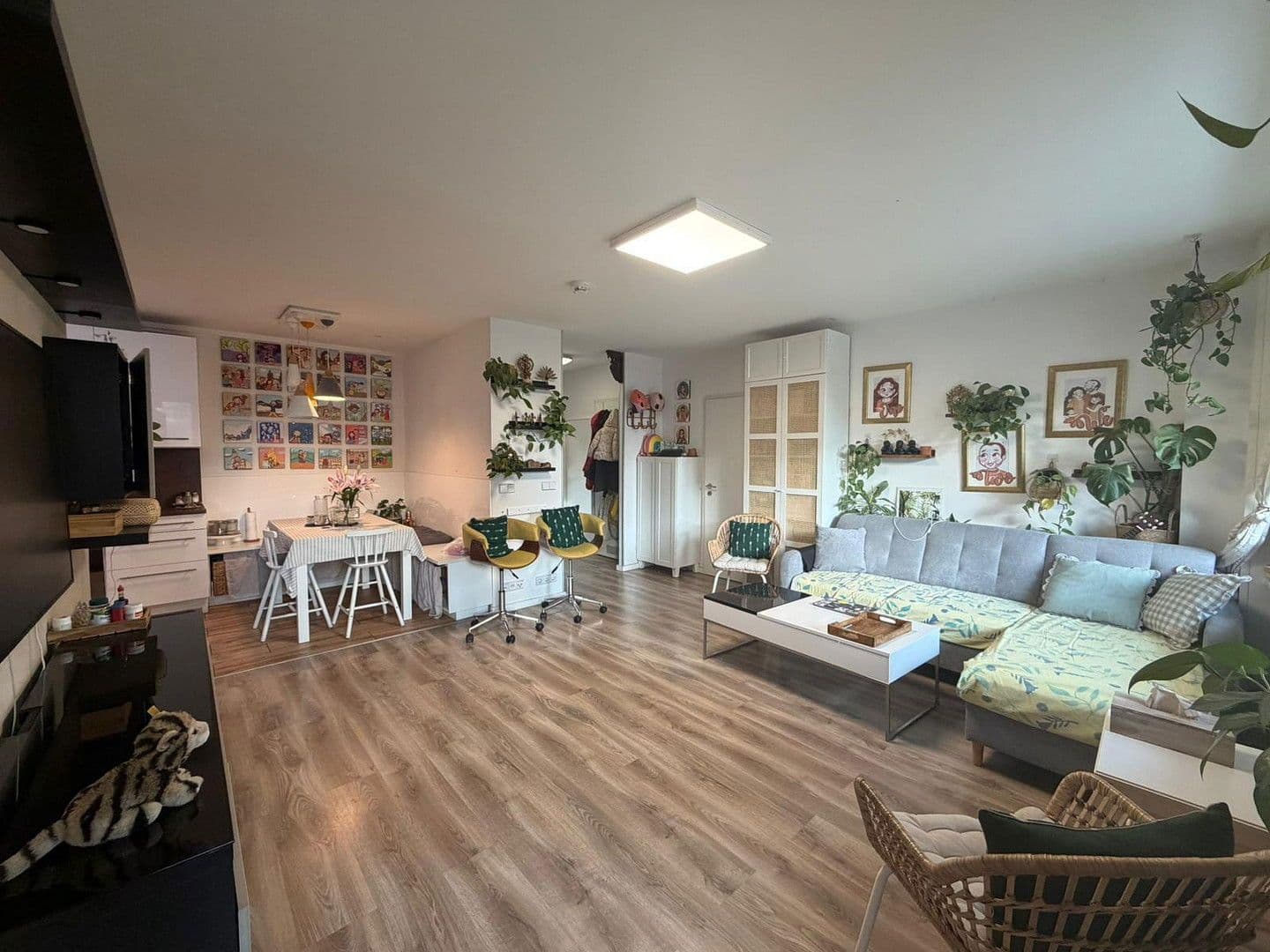 Pronájem bytu 3+1 75 m², Berlin, Berlín Pronájem bytu 3+1 75 m², Berlin, Berlín