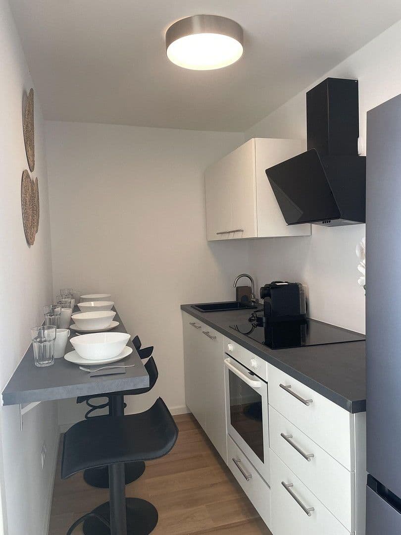 Pronájem bytu 1+1 14 m², Ratoldstraße 30, München - Allach-Untermenzing, Bavorsko Pronájem bytu 1+1 14 m², Ratoldstraße 30, München - Allach-Untermenzing, Bavorsko