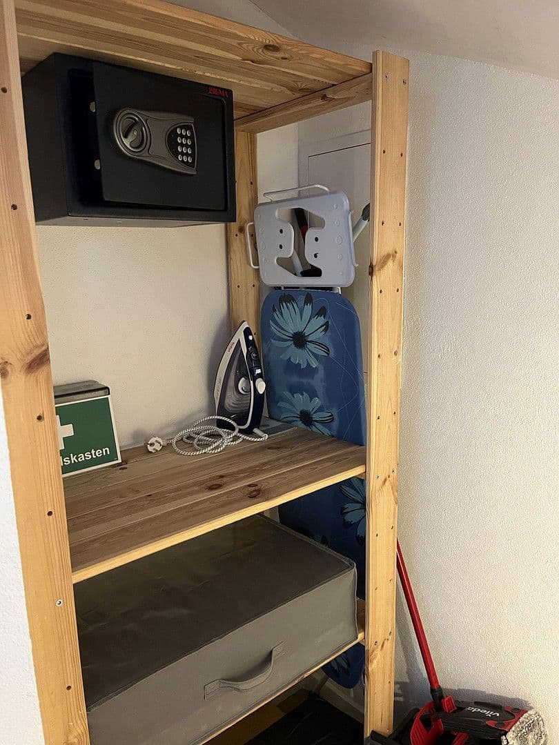 Pronájem bytu 2+1 52 m², Altwahnsdorf 43, Radebeul, Sasko Pronájem bytu 2+1 52 m², Altwahnsdorf 43, Radebeul, Sasko