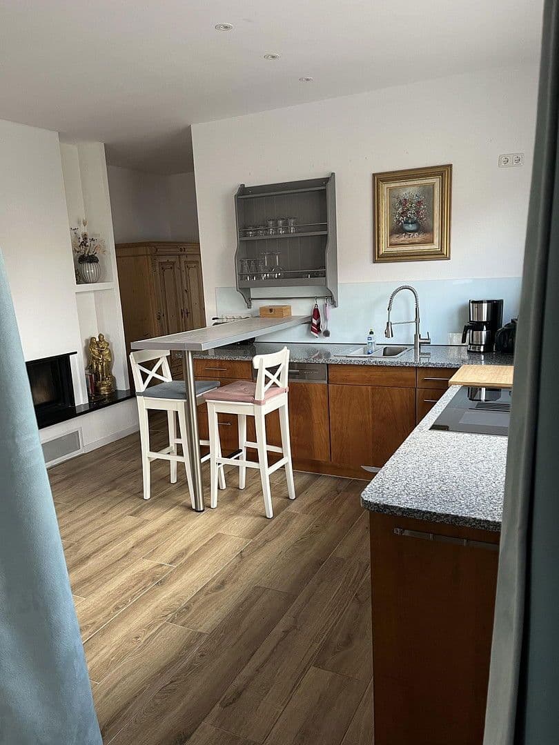 Pronájem bytu 2+1 52 m², Altwahnsdorf 43, Radebeul, Sasko Pronájem bytu 2+1 52 m², Altwahnsdorf 43, Radebeul, Sasko