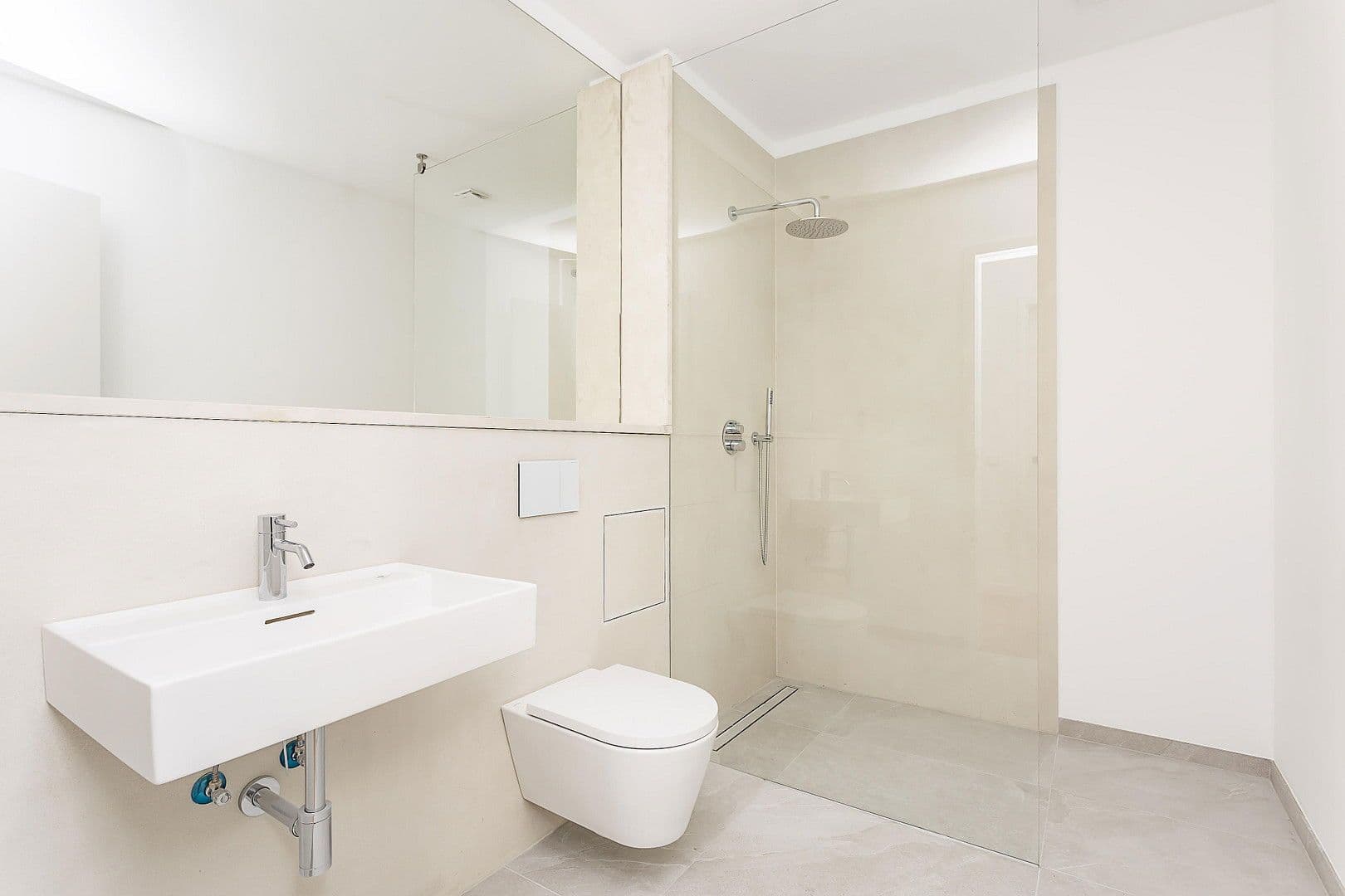 Prodej bytu 2+1 78 m², Berlin, Berlín Prodej bytu 2+1 78 m², Berlin, Berlín