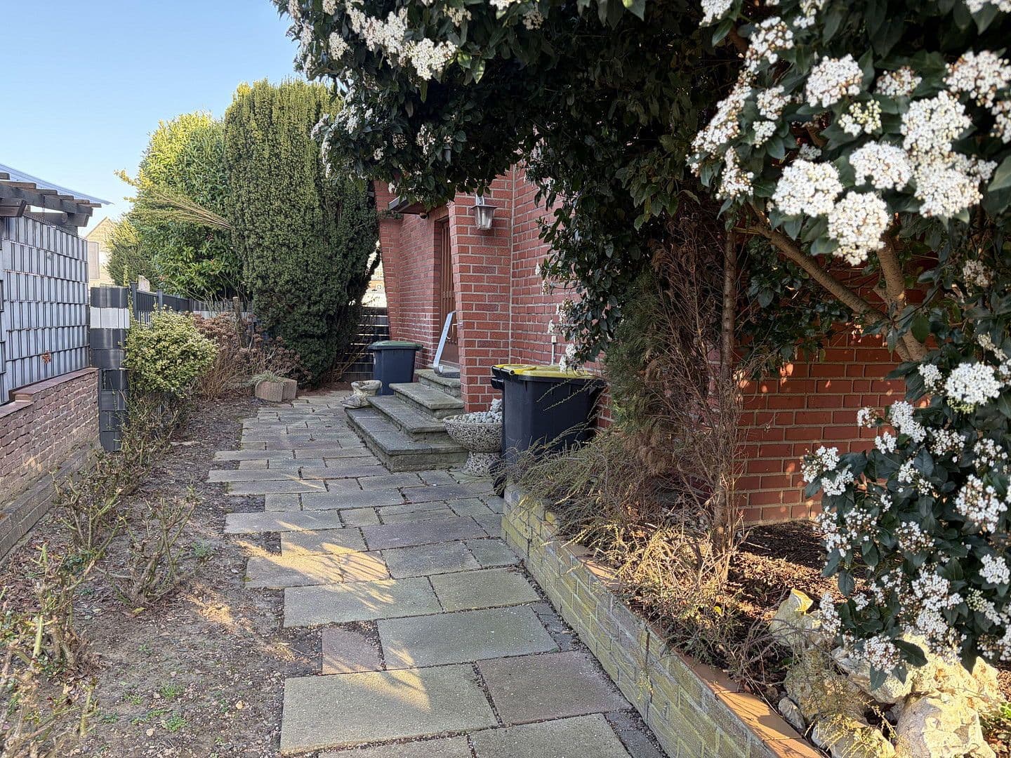 Prodej domu 119 m², pozemek 645 m², Übach-Palenberg, Severní Porýní-Vestfálsko Prodej domu 119 m², pozemek 645 m², Übach-Palenberg, Severní Porýní-Vestfálsko