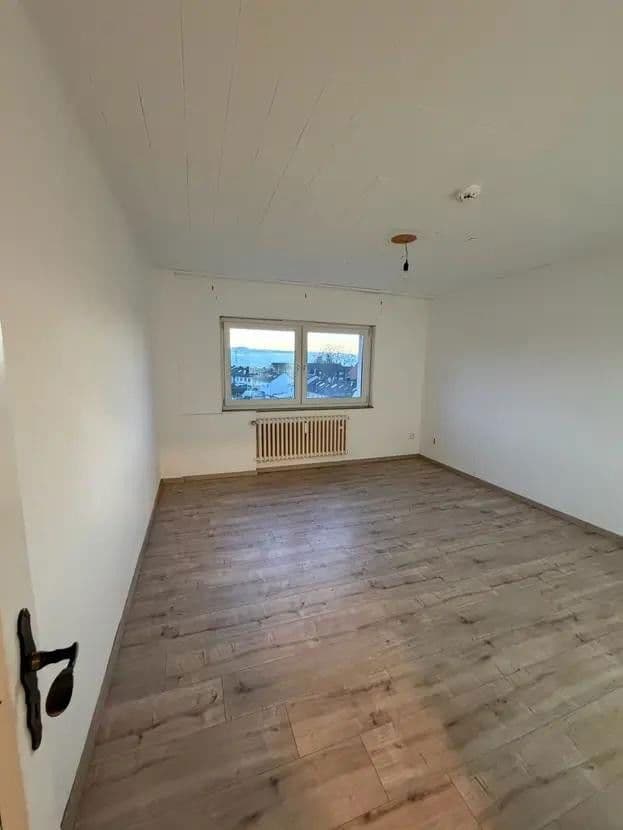 Pronájem bytu 1+1 30 m², Wordenbecker Weg 50, Velbert, Severní Porýní-Vestfálsko Pronájem bytu 1+1 30 m², Wordenbecker Weg 50, Velbert, Severní Porýní-Vestfálsko