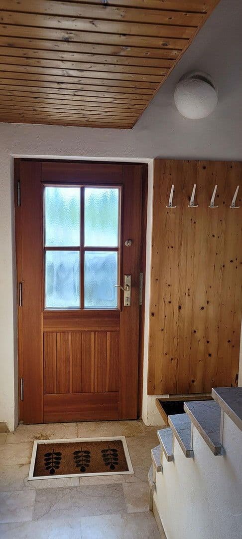 Prodej domu 140 m², pozemek 2.097 m², Unterdietfurt, Bavorsko Prodej domu 140 m², pozemek 2.097 m², Unterdietfurt, Bavorsko