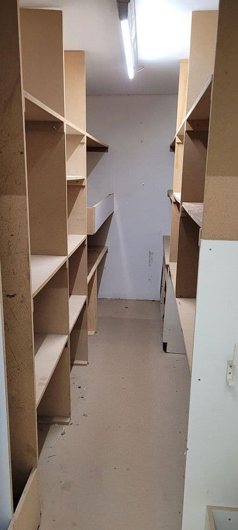 Prodej domu 140 m², pozemek 2.097 m², Unterdietfurt, Bavorsko Prodej domu 140 m², pozemek 2.097 m², Unterdietfurt, Bavorsko