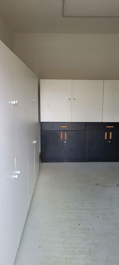 Prodej domu 140 m², pozemek 2.097 m², Unterdietfurt, Bavorsko Prodej domu 140 m², pozemek 2.097 m², Unterdietfurt, Bavorsko