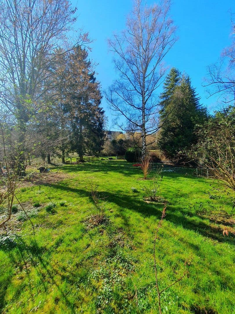 Pronájem bytu 3+1 76 m², Krummenackerstraße 71, Esslingen am Neckar, Bádensko-Württembersko Pronájem bytu 3+1 76 m², Krummenackerstraße 71, Esslingen am Neckar, Bádensko-Württembersko