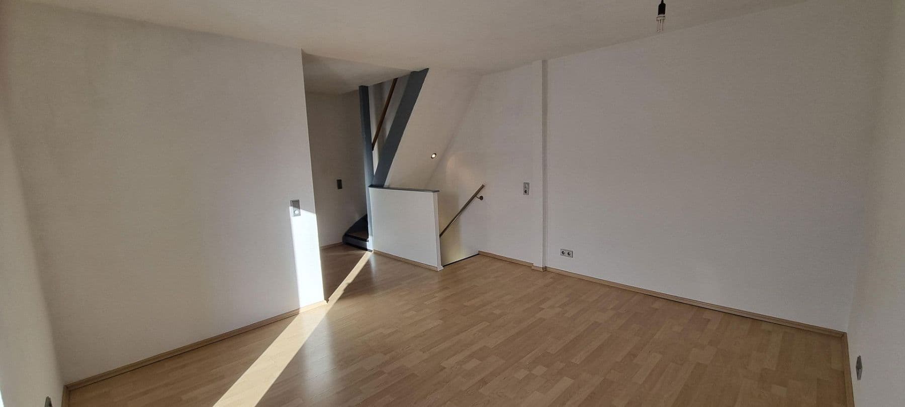 Prodej domu 75 m², pozemek 68 m², Basler Straße 100, Lörrach, Bádensko-Württembersko Prodej domu 75 m², pozemek 68 m², Basler Straße 100, Lörrach, Bádensko-Württembersko