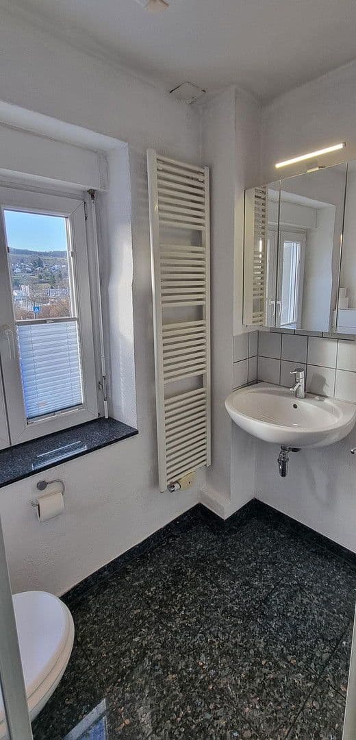 Prodej domu 75 m², pozemek 68 m², Basler Straße 100, Lörrach, Bádensko-Württembersko Prodej domu 75 m², pozemek 68 m², Basler Straße 100, Lörrach, Bádensko-Württembersko