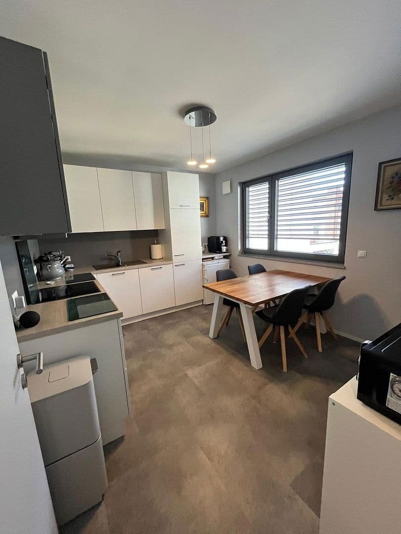 Pronájem bytu 3+1 80 m², Drususstrasse 4, Andernach, Porýní-Falc Pronájem bytu 3+1 80 m², Drususstrasse 4, Andernach, Porýní-Falc