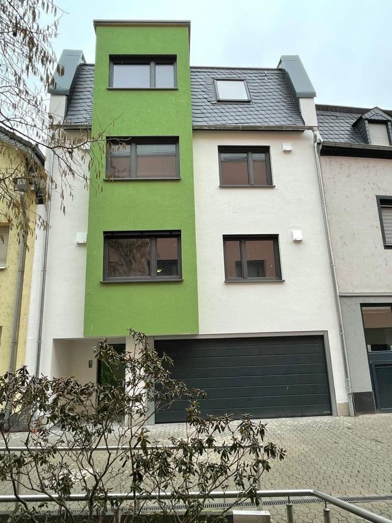Pronájem bytu 3+1 80 m², Drususstrasse 4, Andernach, Porýní-Falc Pronájem bytu 3+1 80 m², Drususstrasse 4, Andernach, Porýní-Falc