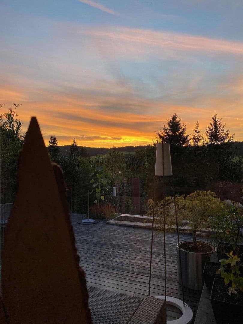 Prodej domu 230 m², pozemek 660 m², Mittenaar, Hessen Prodej domu 230 m², pozemek 660 m², Mittenaar, Hessen