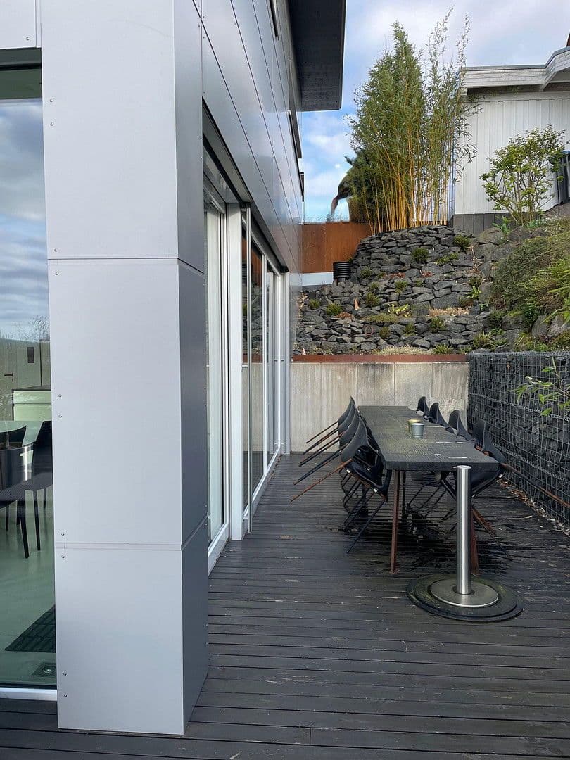 Prodej domu 230 m², pozemek 660 m², Mittenaar, Hessen Prodej domu 230 m², pozemek 660 m², Mittenaar, Hessen