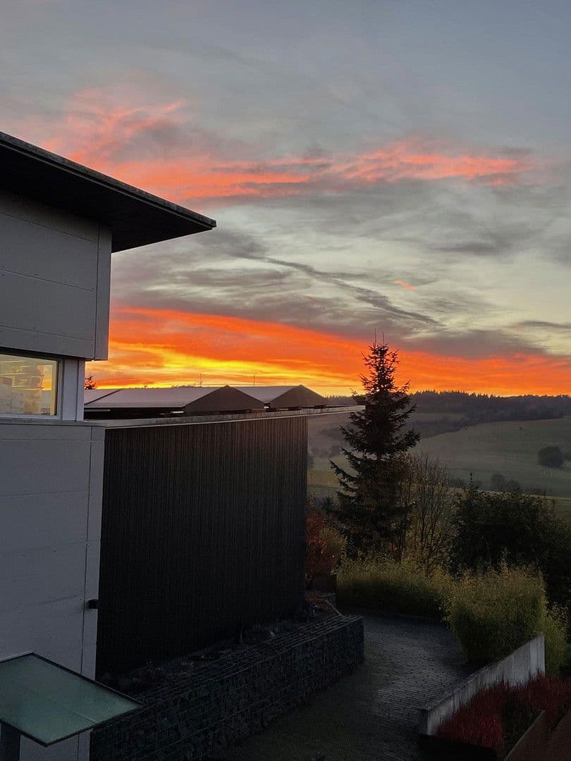 Prodej domu 230 m², pozemek 660 m², Mittenaar, Hessen Prodej domu 230 m², pozemek 660 m², Mittenaar, Hessen