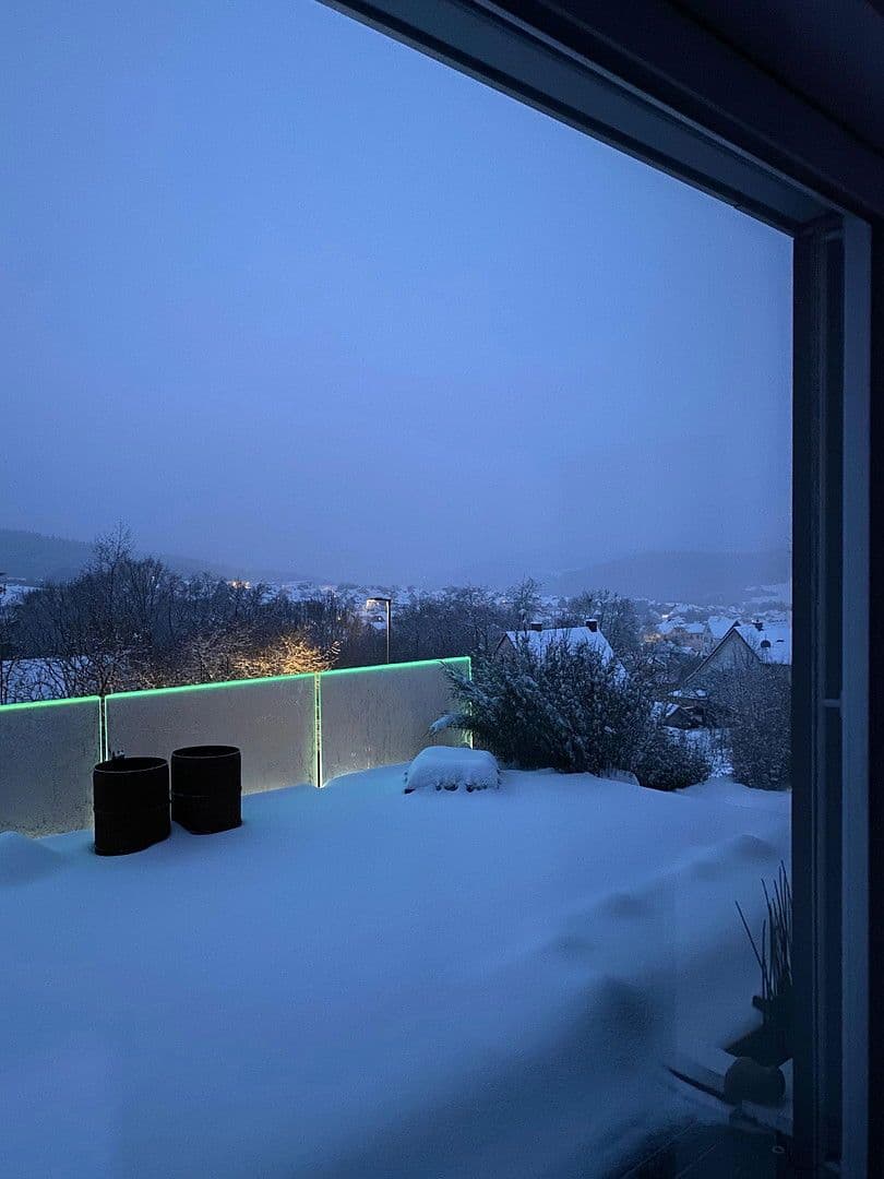 Prodej domu 230 m², pozemek 660 m², Mittenaar, Hessen Prodej domu 230 m², pozemek 660 m², Mittenaar, Hessen