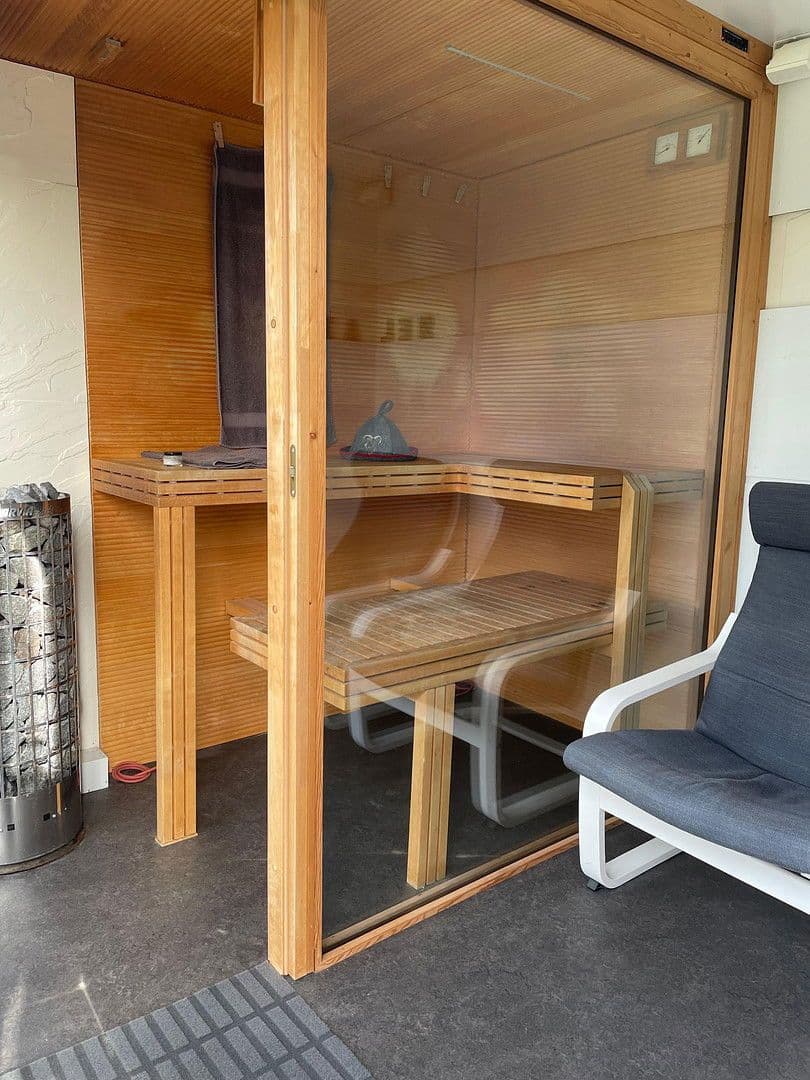 Prodej domu 230 m², pozemek 660 m², Mittenaar, Hessen Prodej domu 230 m², pozemek 660 m², Mittenaar, Hessen