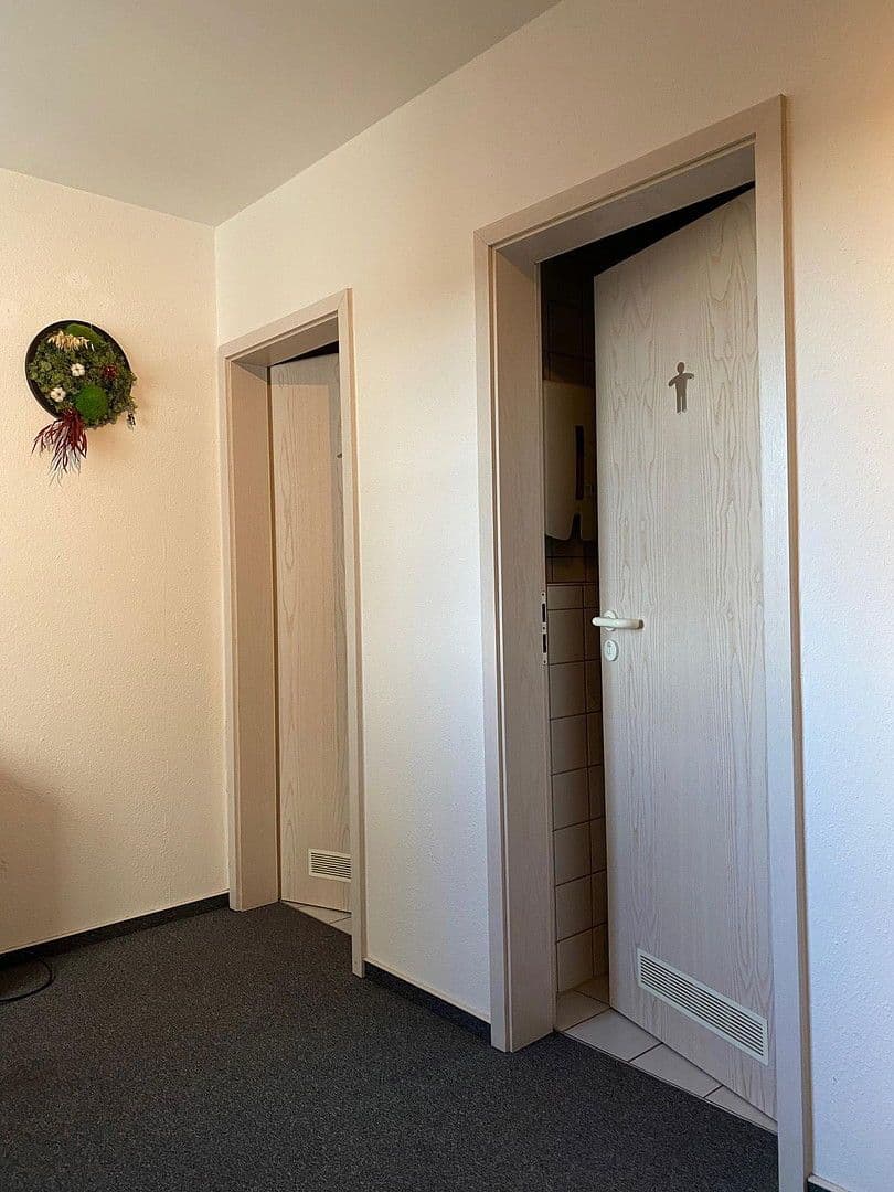 Pronájem kanceláře 1.050 m², Böblingen, Bádensko-Württembersko Pronájem kanceláře 1.050 m², Böblingen, Bádensko-Württembersko