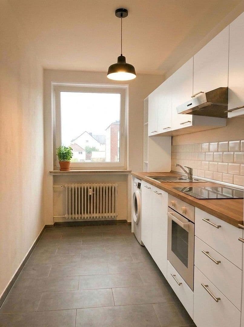 Pronájem bytu 3+1 80 m², Hessenstr. 4, Bremen, Bremen Pronájem bytu 3+1 80 m², Hessenstr. 4, Bremen, Bremen