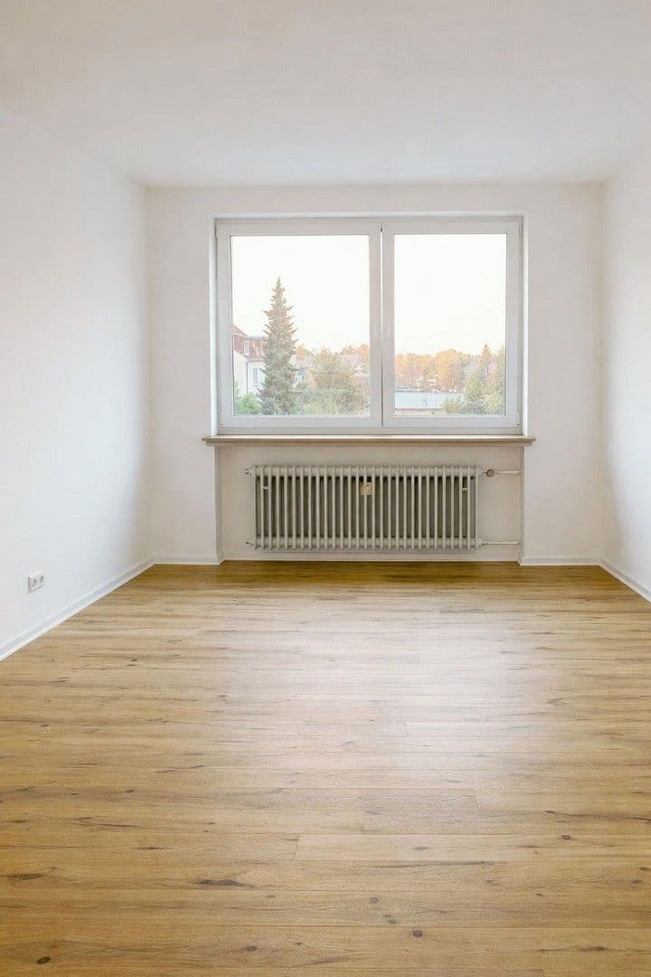 Pronájem bytu 3+1 80 m², Hessenstr. 4, Bremen, Bremen Pronájem bytu 3+1 80 m², Hessenstr. 4, Bremen, Bremen