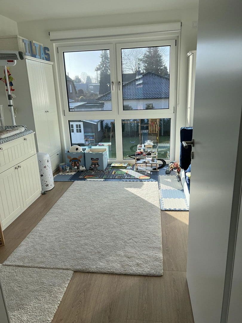 Prodej domu 199 m², pozemek 753 m², Schulstr 13d, Duisburg, Severní Porýní-Vestfálsko Prodej domu 199 m², pozemek 753 m², Schulstr 13d, Duisburg, Severní Porýní-Vestfálsko