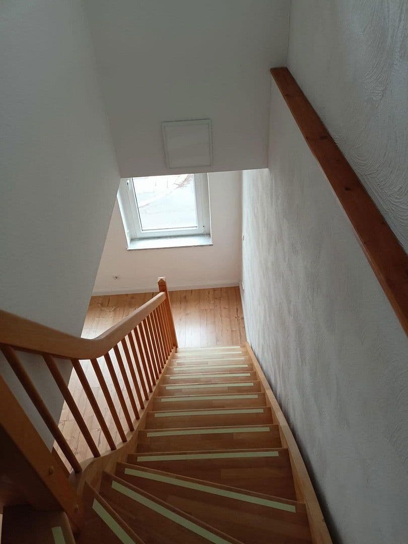 Prodej bytu 5+1 165 m², Bernhardstr. 129, Chemnitz, Sasko Prodej bytu 5+1 165 m², Bernhardstr. 129, Chemnitz, Sasko