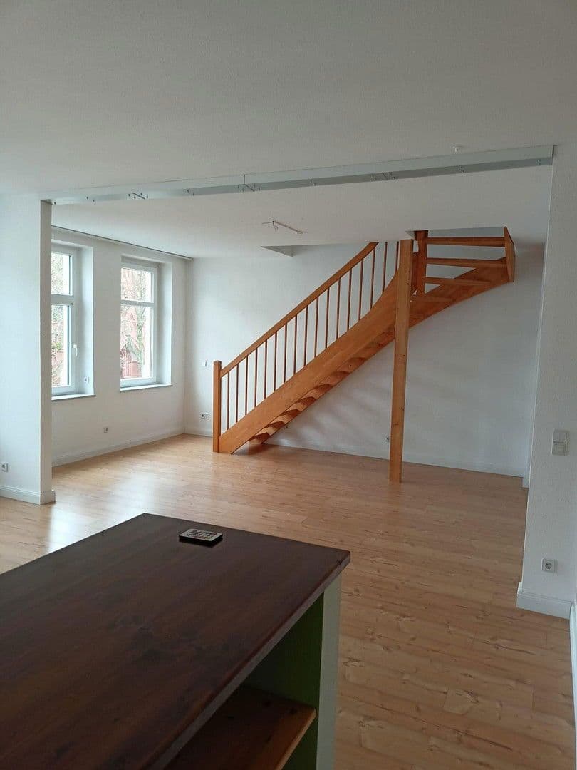Prodej bytu 5+1 165 m², Bernhardstr. 129, Chemnitz, Sasko Prodej bytu 5+1 165 m², Bernhardstr. 129, Chemnitz, Sasko