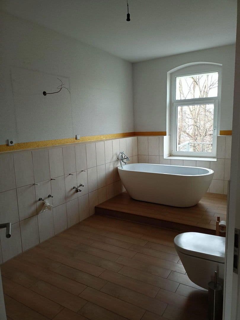 Prodej bytu 5+1 165 m², Bernhardstr. 129, Chemnitz, Sasko Prodej bytu 5+1 165 m², Bernhardstr. 129, Chemnitz, Sasko
