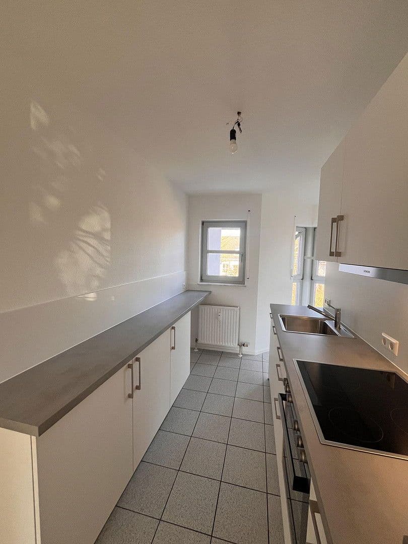 Pronájem bytu 2+kk 67 m², Lilienweg 19/1, Untergruppenbach, Bádensko-Württembersko Pronájem bytu 2+kk 67 m², Lilienweg 19/1, Untergruppenbach, Bádensko-Württembersko